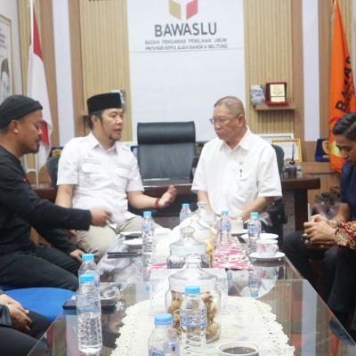 Anggota DPD RI Bahar Buasan Kunjungi Bawaslu Babel, Bahas RUU Pemilu