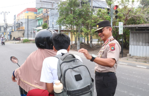Wakapolda Babel Turun ke Jalan Atur Lalin di Simpang Rahat Belitung