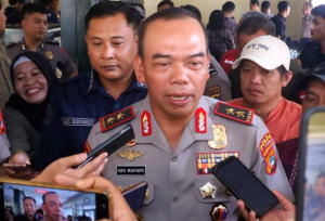 Kapolda Babel Ngopi Bareng Warga di Pangkalpinang, Bahas Judol hingga Narkoba